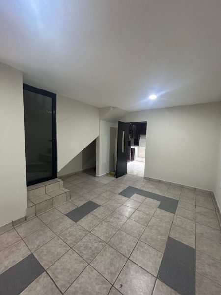 Casa Av Las Torres