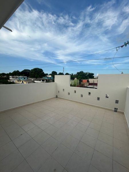 Casa Av Las Torres