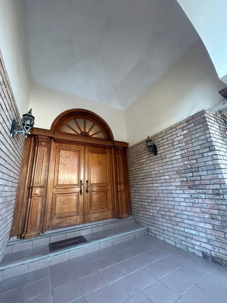 Casa Petrolera Chairel