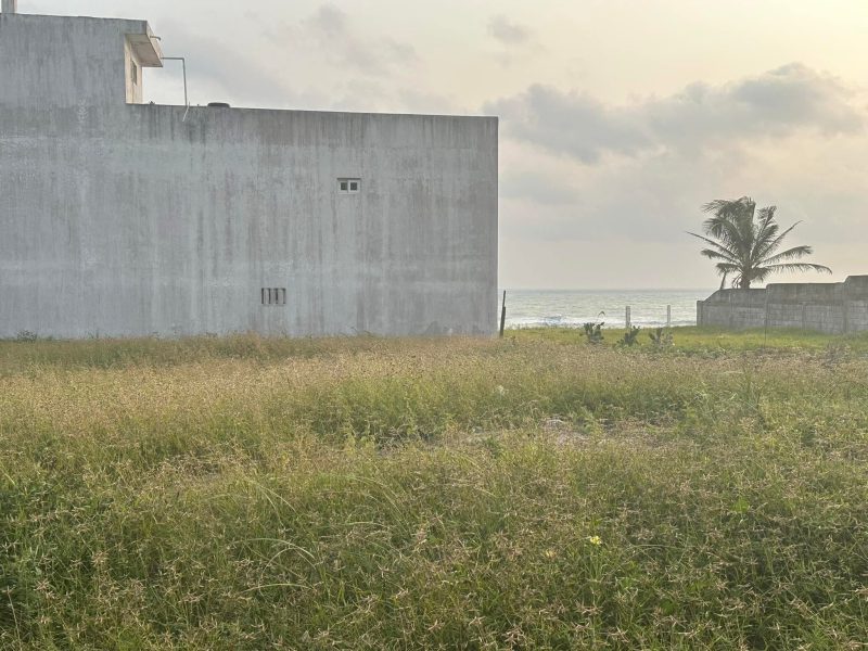 Terreno en Playa Fundadores